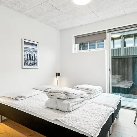Straale - 50m From The Sea By Interhome Σπίτι διακοπών