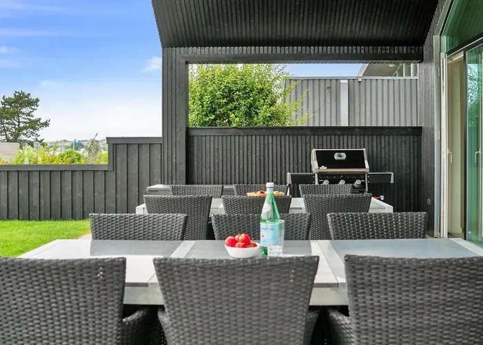 Straale - 50m From The Sea By Interhome * Ebeltoft