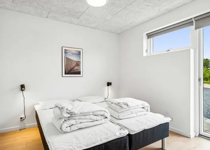 Straale - 50m From The Sea By Interhome Ebeltoft