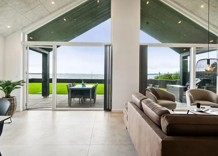 Straale - 50m From The Sea By Interhome * Ebeltoft